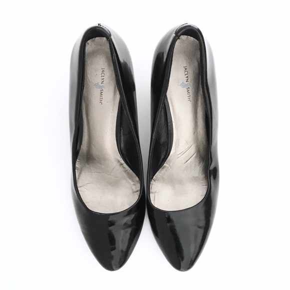 Jaclyn Smith Black Pumps - Picture 4 of 6